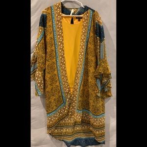 Kimono with matching top-Only worn 3 times